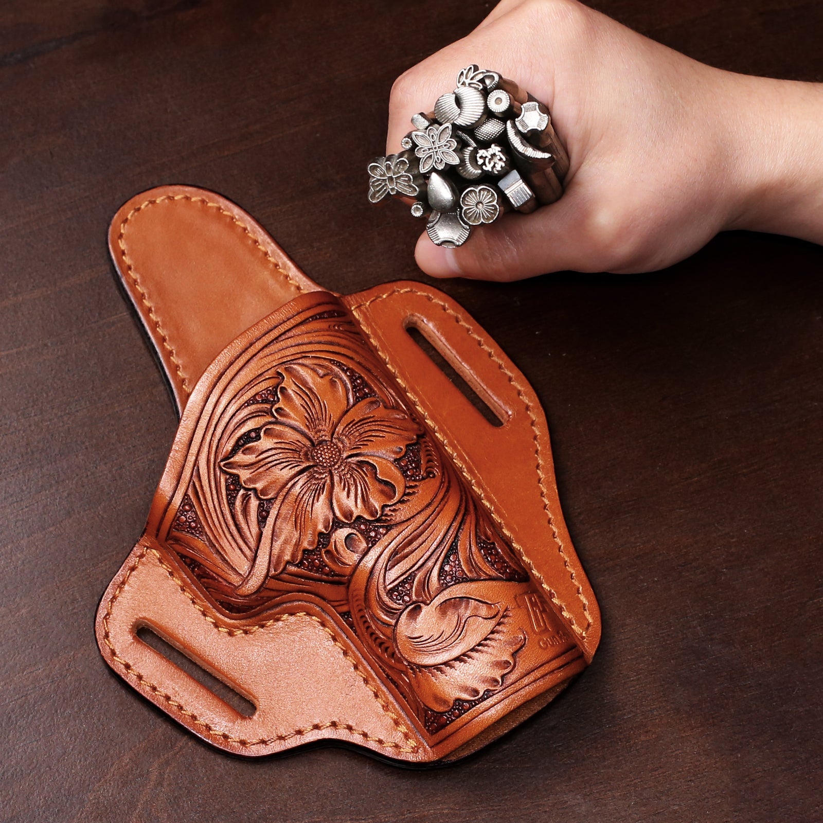 GUN & FLOWER Hand-Carved Full-Grain Leather Luxury OWB Holster for Glock 17/19 Gen 3-5, 22/23/31/32 Gen 3-4, Glock 19x/44/45 – Exclusive Dual-Sided Smooth Protection, Floral Design, Fits 1.5" Belts - Gunflowerholsters